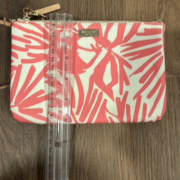 Kate Spade Pink and Cream Tropical Wristlet - Picture 8 of 8